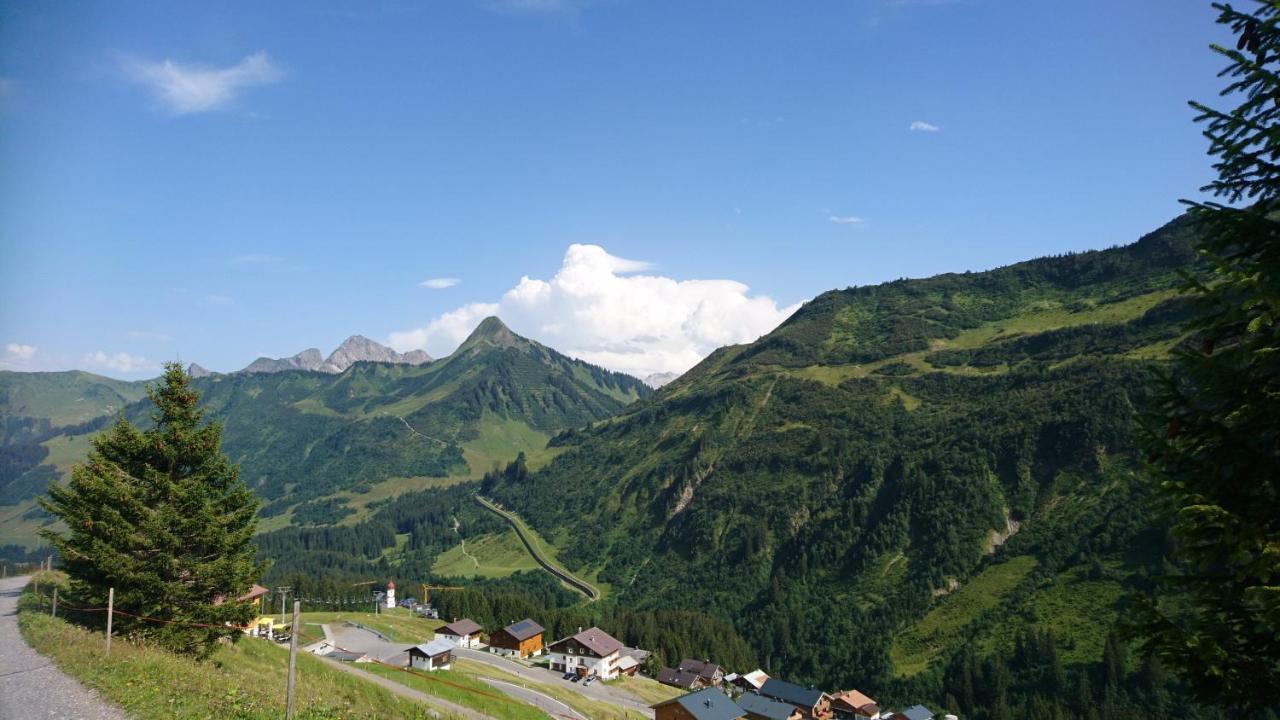 ホテル Haus Furka ダーミュルス エクステリア 写真