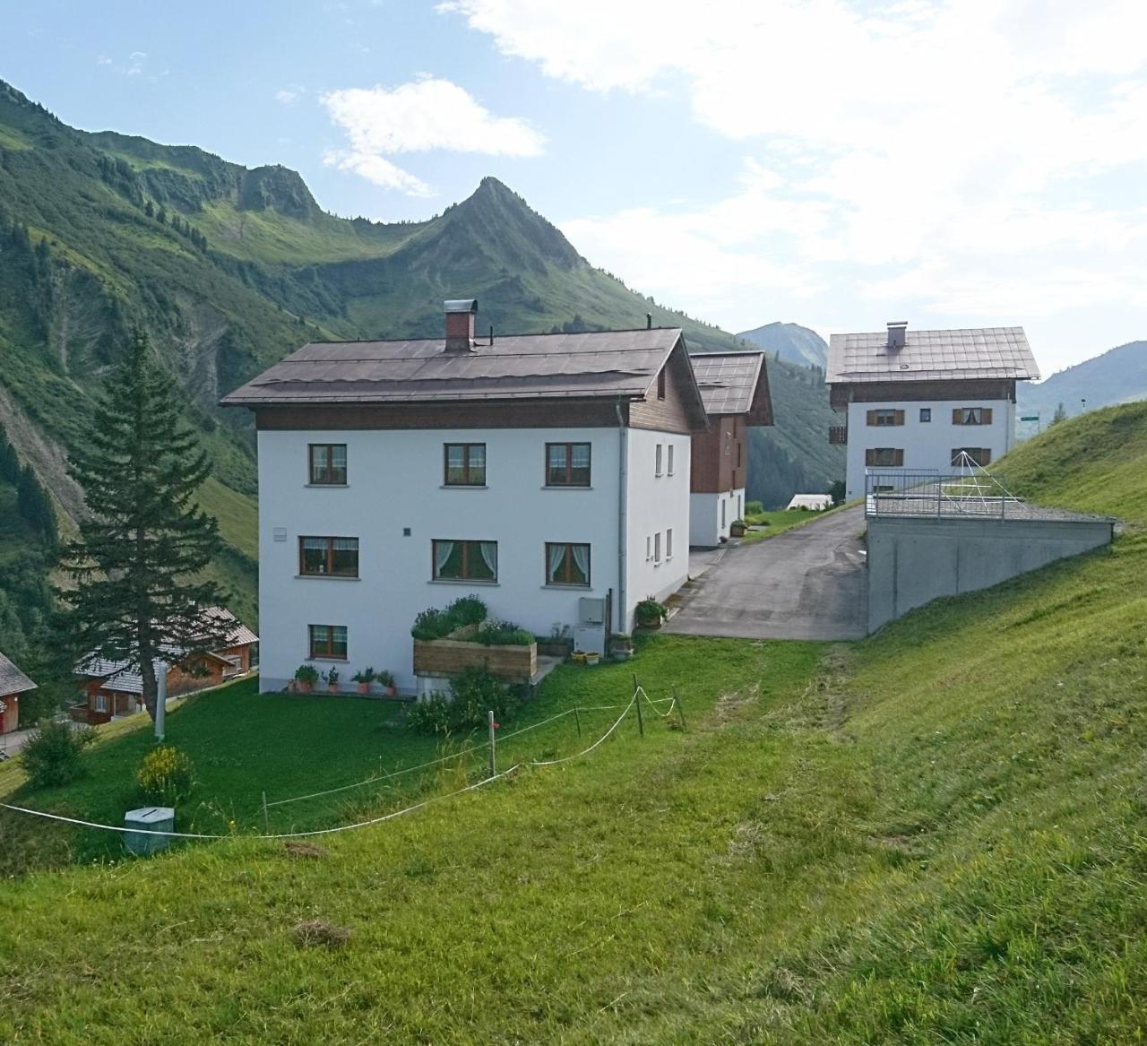 ホテル Haus Furka ダーミュルス エクステリア 写真